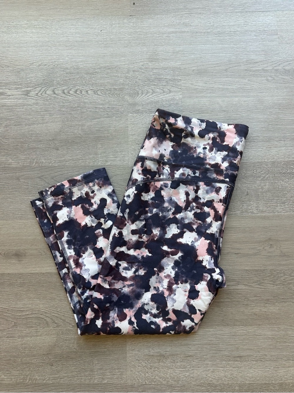 Marika Black Pink White Printed High-Waist Leggings